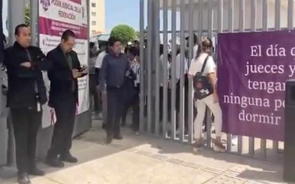 Totalmente inmóviles, juicios en todo el país