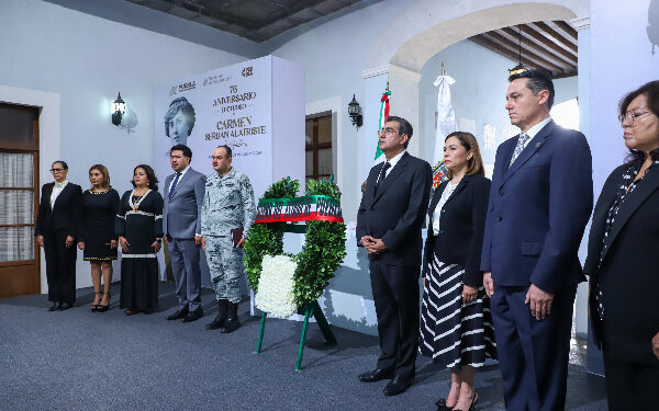 Conmemoran a Carmen Serdán y Leona Vicario por aniversarios luctuosos