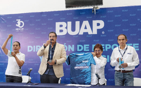 Presenta BUAP carrera universitaria