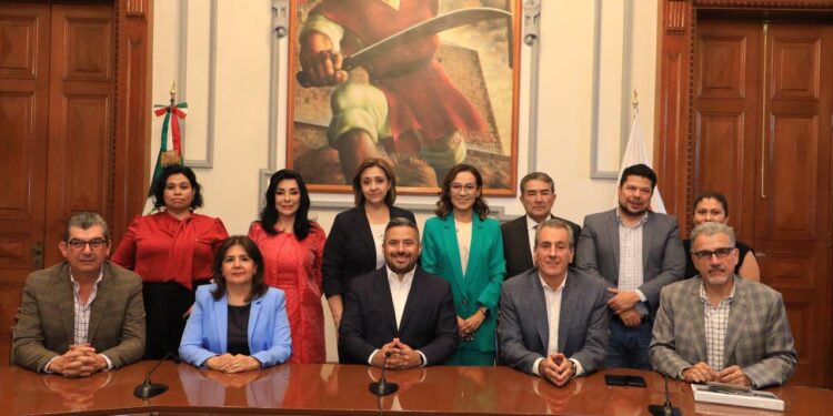 Abordan continuidad en cuarta reunión