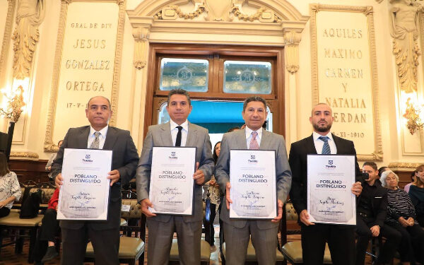 Nombran Poblanos Distinguidos a «Los Trujillo»