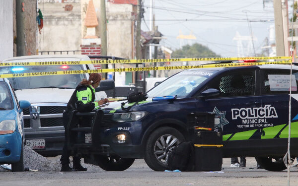 En Xonacatepec, hallan restos humanos embolsados