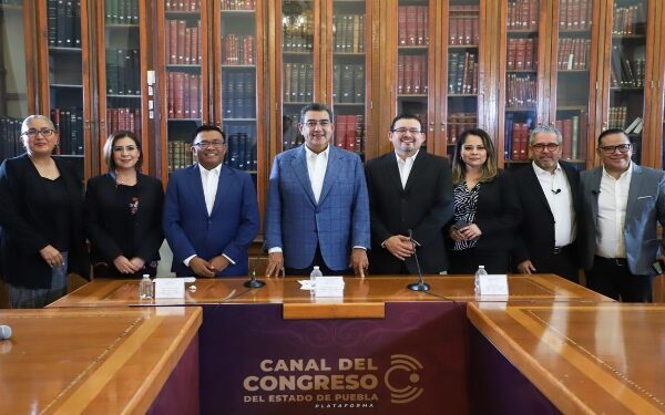 Exhortan a homologar sueldos de policías