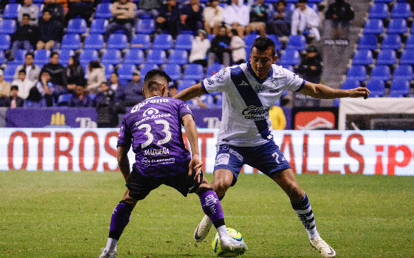 Puebla visita a Cañoneros de Mazatlán