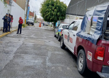 Desalojan escuela ante olor a gas en Mayorazgo