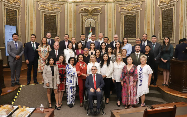 Poder Legislativo da vida a la democracia: Céspedes