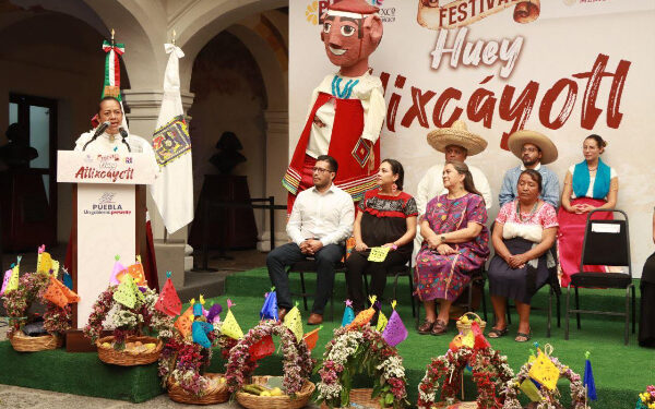 Huey Atlixcáyotl, identidad poblana