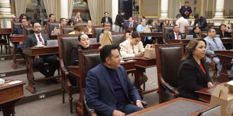 Congreso de Puebla promueve condiciones de igualdad para cuidados familiares