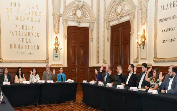 Chedraui pide transparencia; Domínguez niega deuda