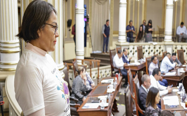 Piden cinco familias garantías por ausencia