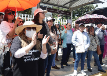 Se manifiestan contra la Reforma del Poder Judicial y cierran el Bulevar Hermanos Serdán