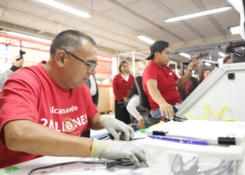 Impulsa DIF Estatal con empresas inclusión laboral