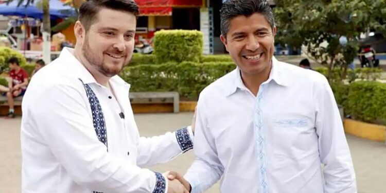 DOS ENREDOS LLAMADOS VENUSTIANO CARRANZA Y CHIGNAHUAPAN