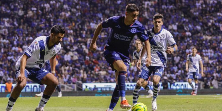 Conflicto al interior del Club Puebla