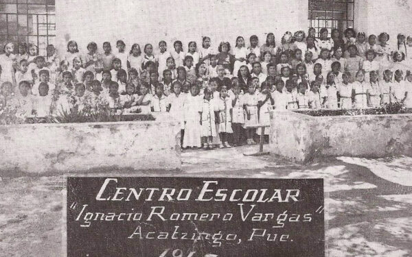 IN MEMORIAM / AULAS POR HÉROES