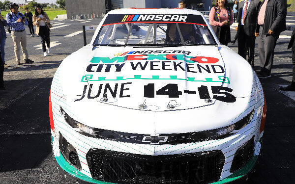 Temporada de mole de caderas y Serie Nascar, impulsan turismo