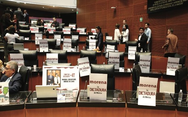 EL DERECHO CONSTITUCIONAL ES PROPIEDAD DE «LOS MUERTOS»
