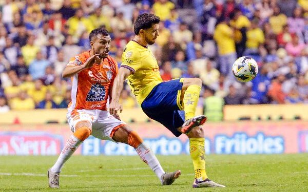 Las Águilas vencen 2-1 a los Tuzos