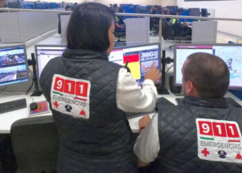 Siete de cada diez llamadas al teléfono 911 son falsas