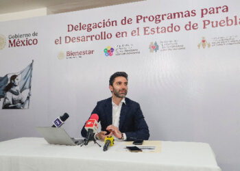 Inicia trámite de Pensión 65 y más