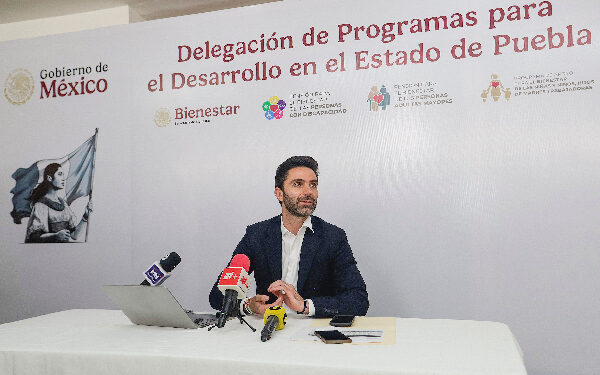 Inicia trámite de Pensión 65 y más
