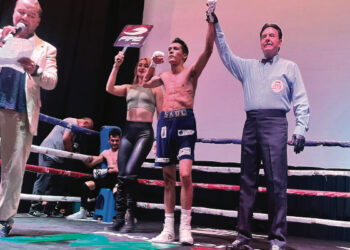 Noquea Saúl Rivera a «Fantasma» Valle