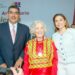Elena Poniatowska recibe la medalla «Carmen Serdán»