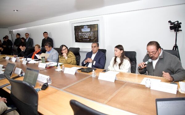 Aprueban en comisiones Ley de Ingresos 2025
