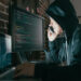 Usurpación de identidad y pérdida de privacidad en línea