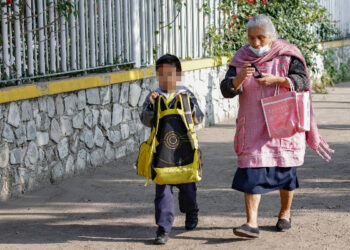 Pobreza limita acceso a educación básica