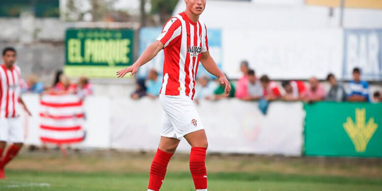 Lozano, tercer delantero del América