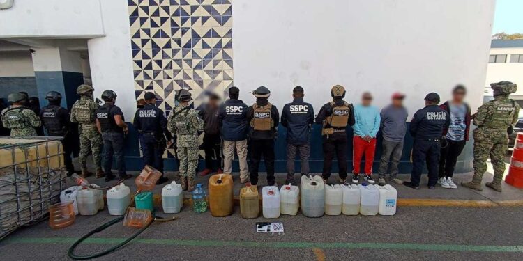 Lanza gobierno cruzada contra los huachicoleros
