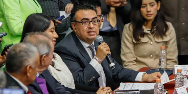 Salud monitorea caso sospechoso de virus