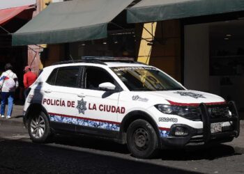 Unificarán colores en patrullas y uniformes de policías