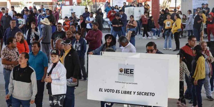 Reporta Segob plebiscitos sin incidentes y en calma