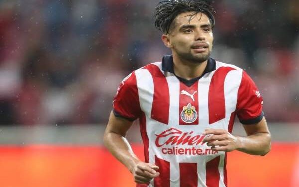 Ricardo Marín llega de Chivas a Puebla