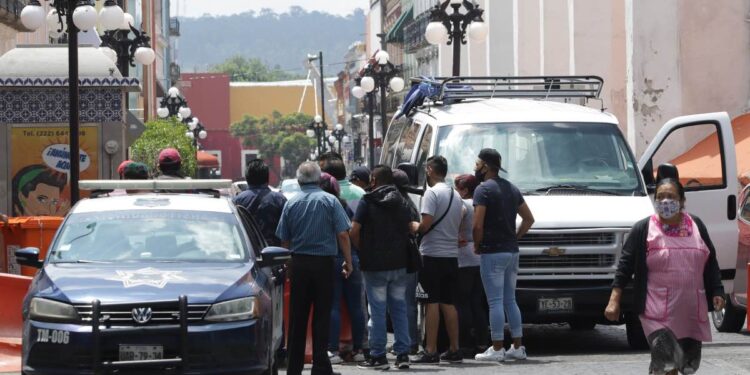 Pleitos con vecinos, causa de conflictos