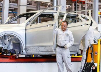 Sector automotriz en el estado genera 43.4% del PIB