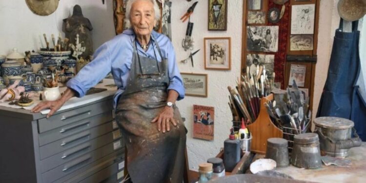 Dona artista plástica legado pictórico
