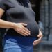 Bajan muertes maternas en el estado en 2024