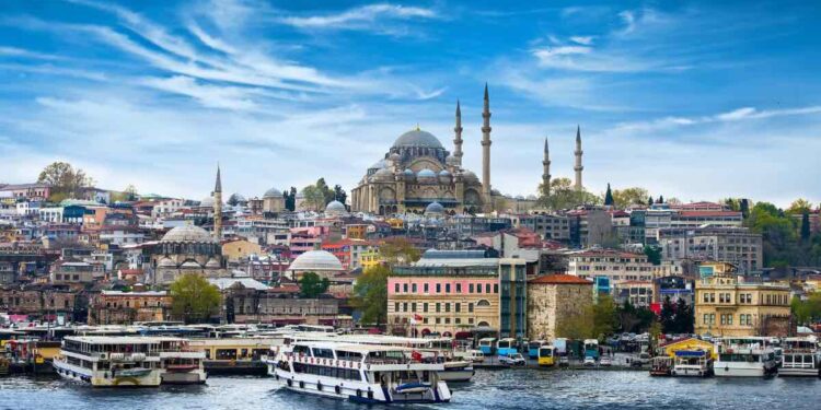Estambul: la ciudad de tres nombres y dos continentes