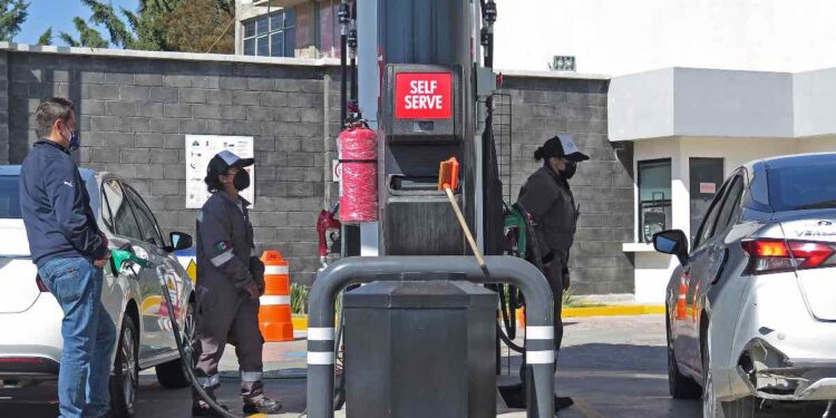Onexpo advierte sobre huachicol fiscal en la región