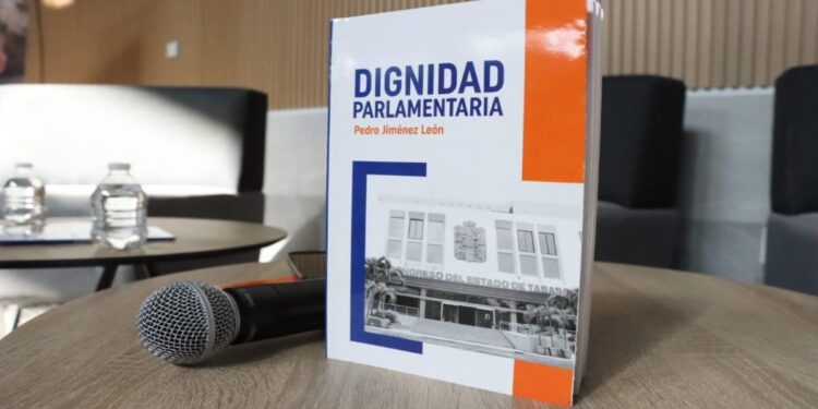Congreso de Puebla: Presentan el libro «Dignidad Parlamentaria»