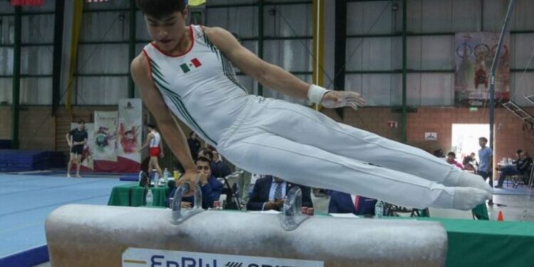 Gimnastas poblanos van a Alemania