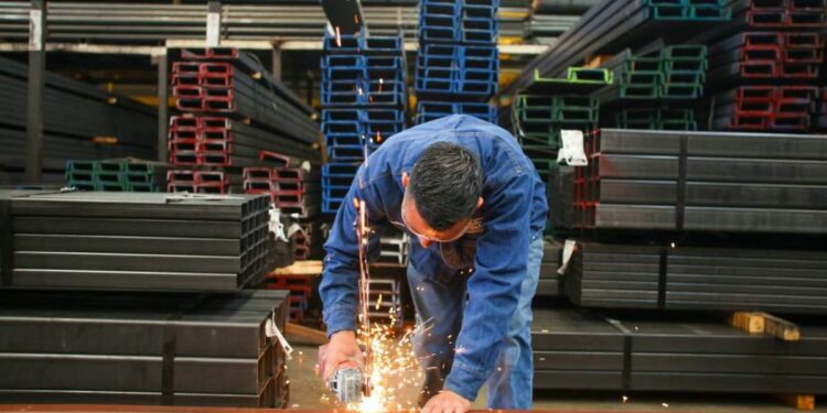 Industria automotriz, afectada por aranceles