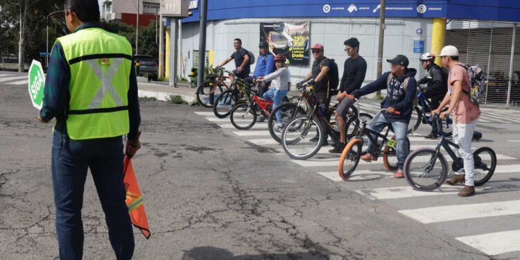 Congreso analizará crear Universidad del Deporte
