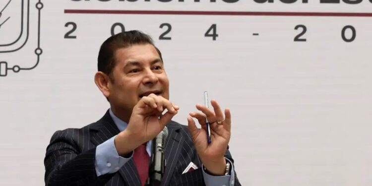 ARMENTA Y EL CORTE DE LOS 100 DÍAS 