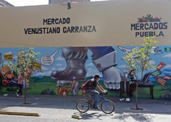 Gobierno estatal invertirá en mercados de la capital