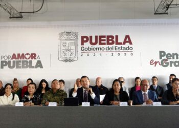 Alejandro Armenta ajusta su gabinete tras 100 días de gobierno
