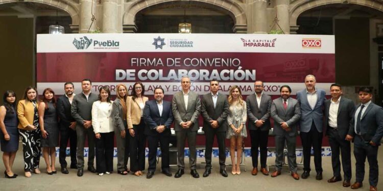 Municipio de Puebla y Oxxo colaboran en seguridad pública
